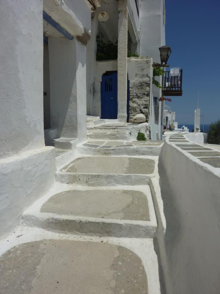 Kastro Gate Apartment ,Entrance To An Ancient Village Kástron Exteriör bild